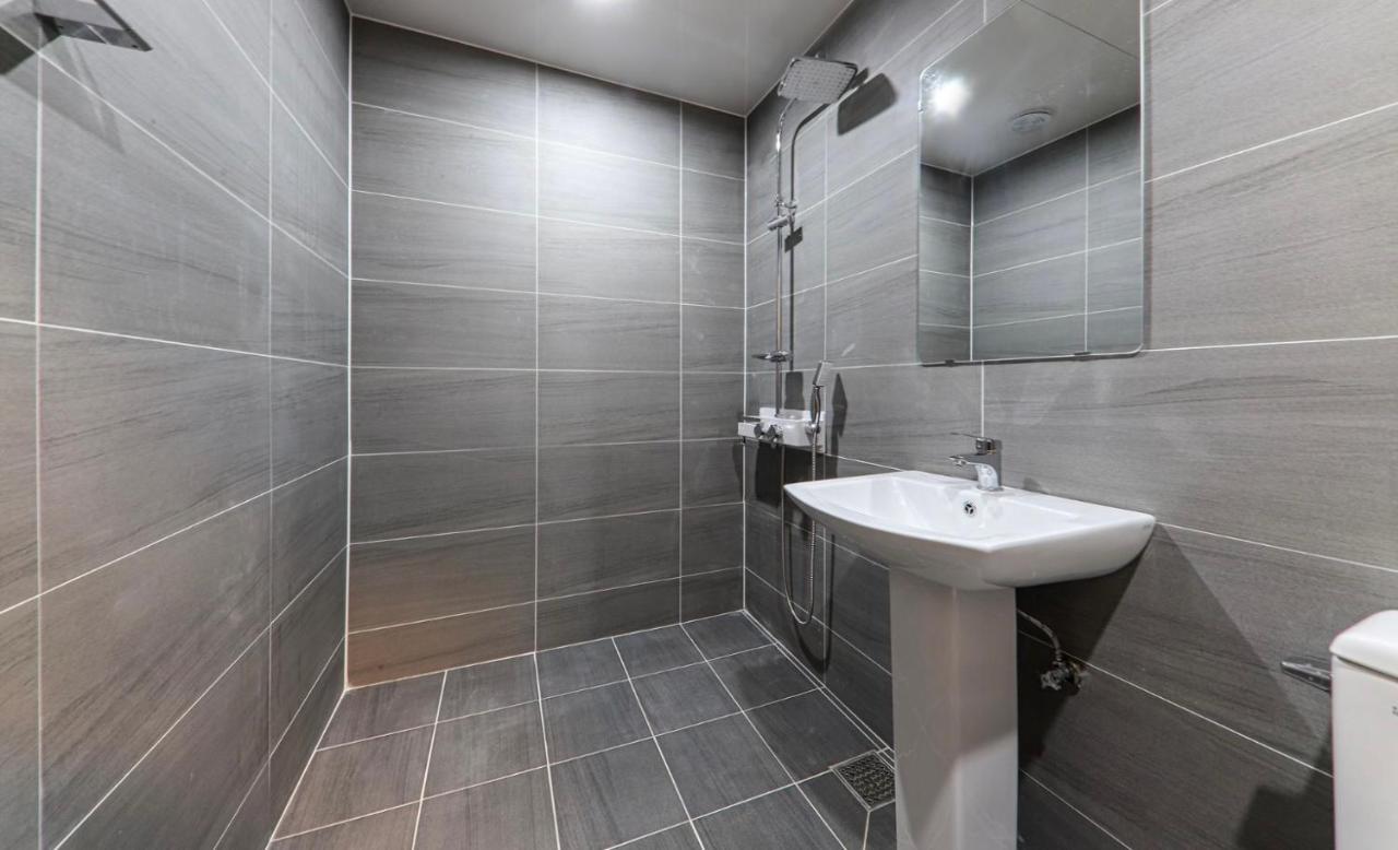 Hotel Laon Тхонйон Екстер'єр фото